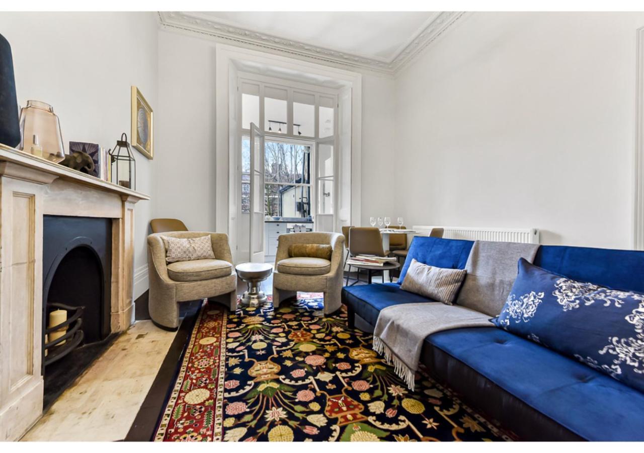 ロンドンUpscale Urban Haven: Luxury Flatアパートメント エクステリア 写真